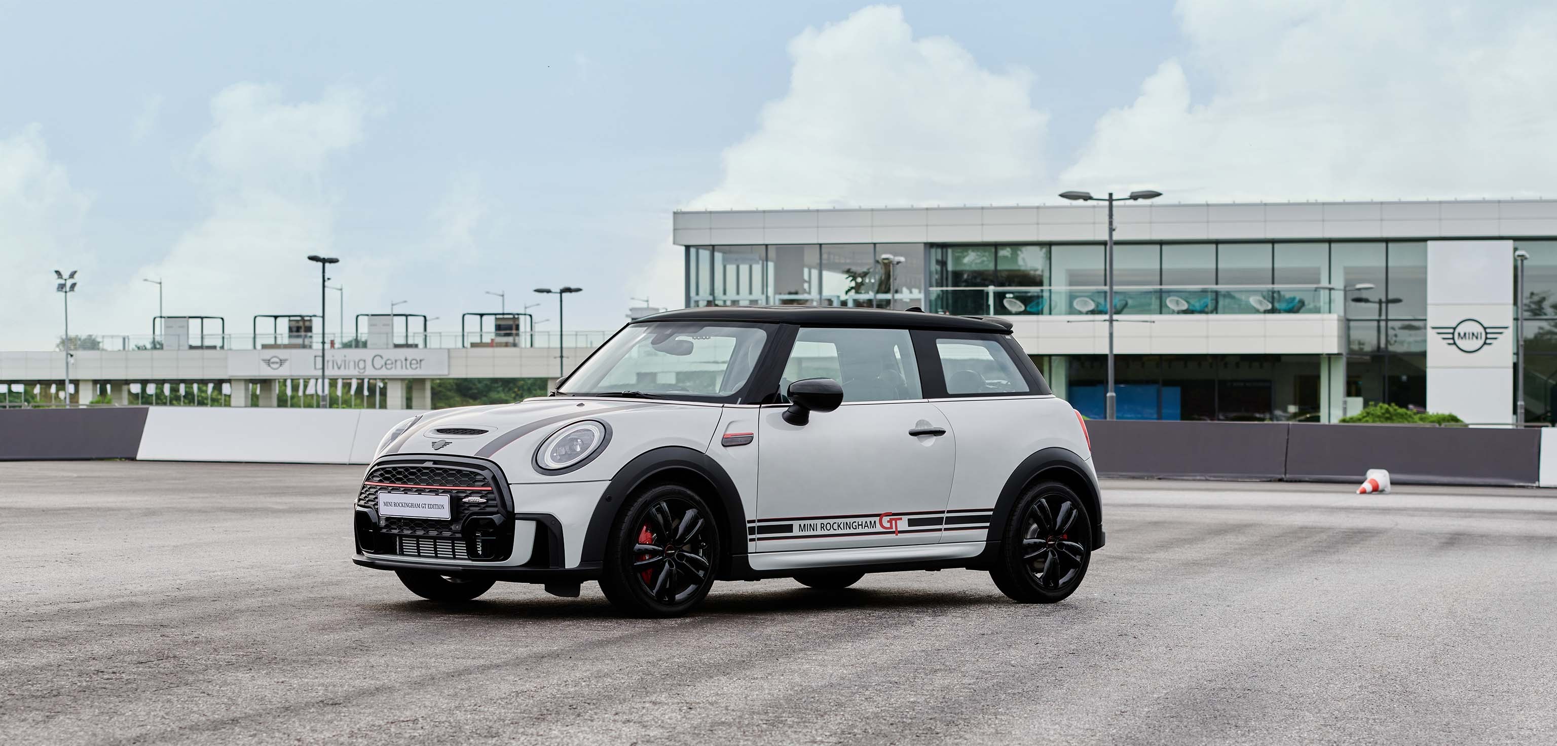 MINI ROCKINGHAM GT EDITION.